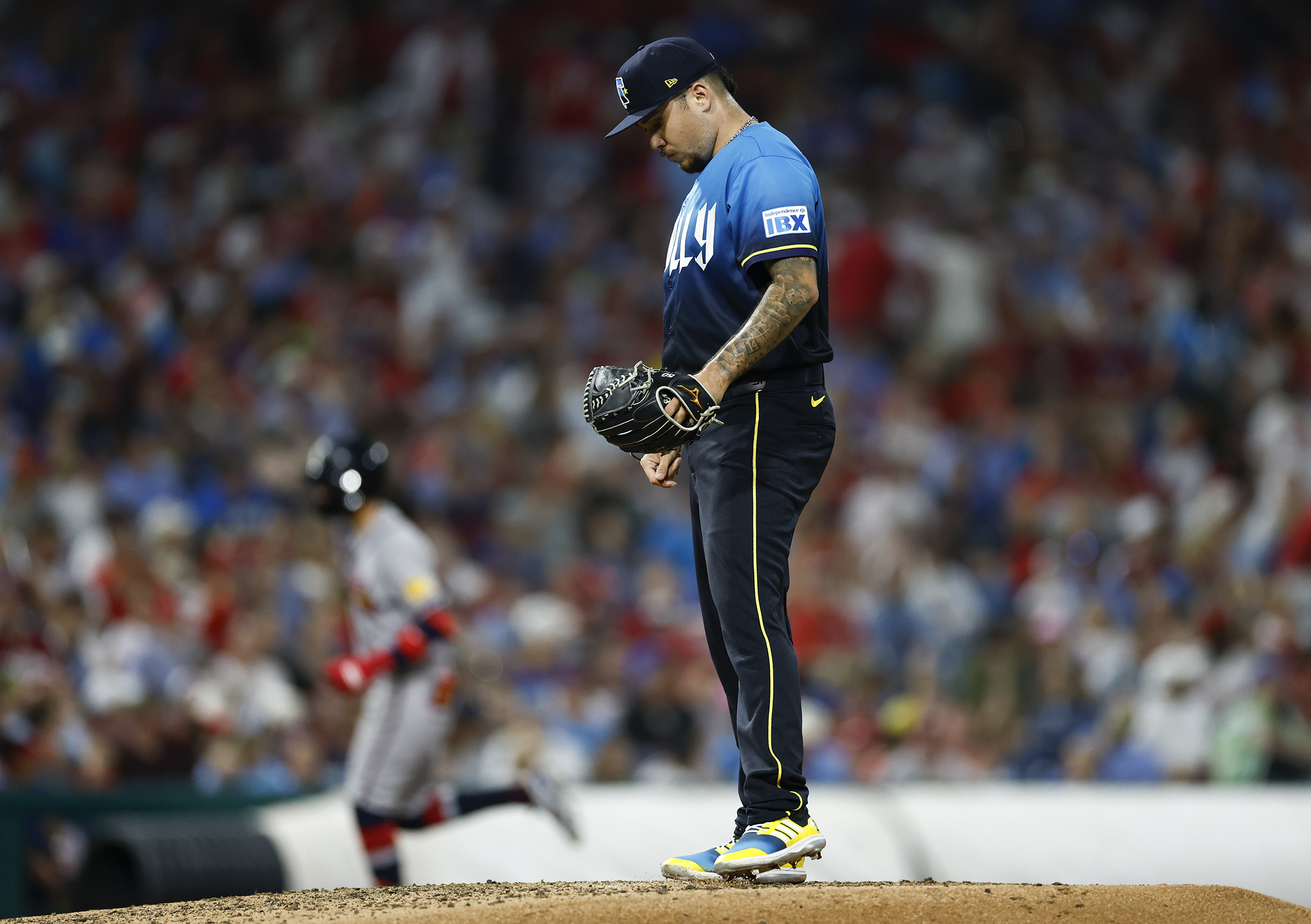 Familiar concerns arise for the Phillies in 5-2 series opening loss to the Braves