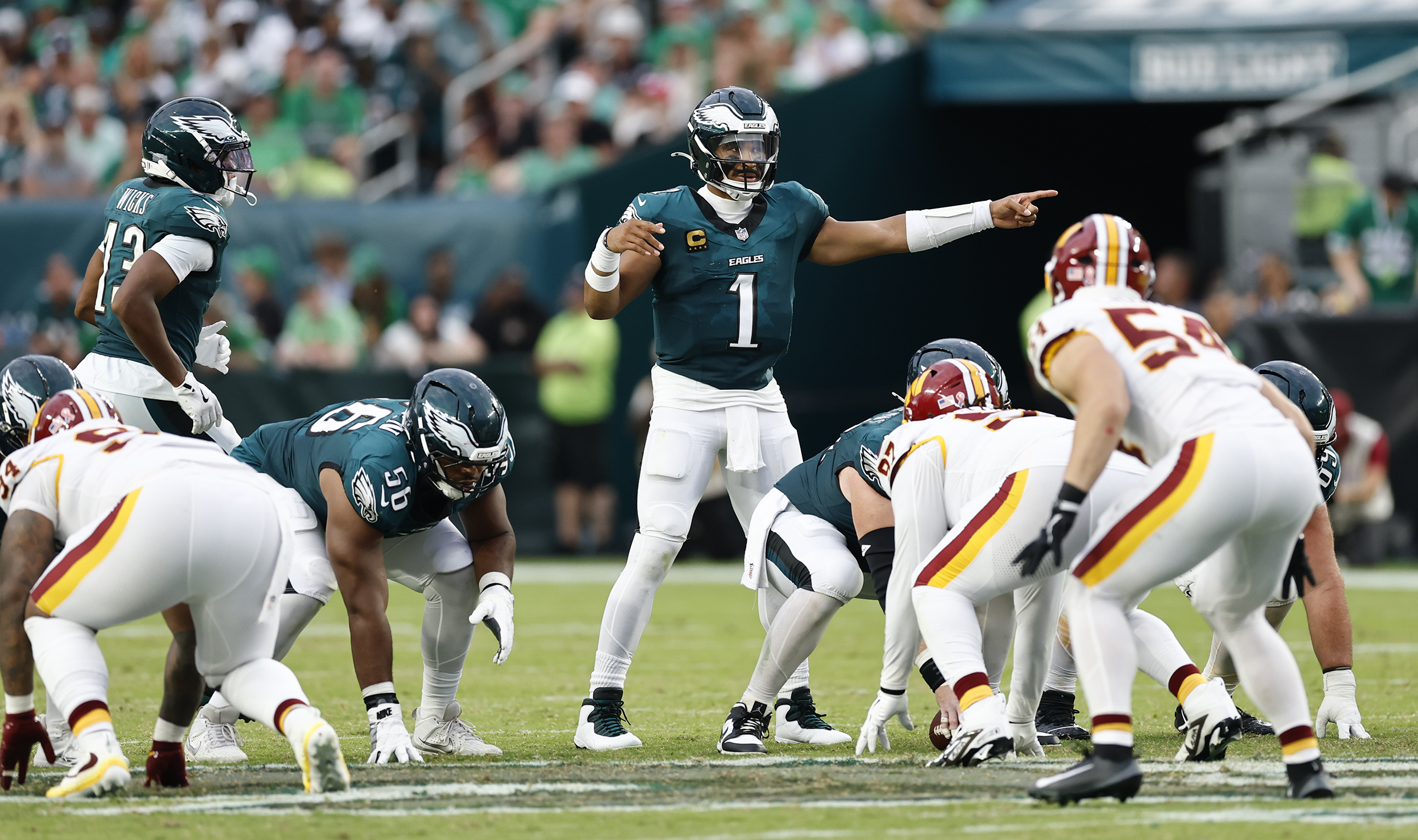 Jalen Hurts ‘approaching that elite category,’ the O-line looked ‘atrocious,’ and what else they’re saying about the Eagles
