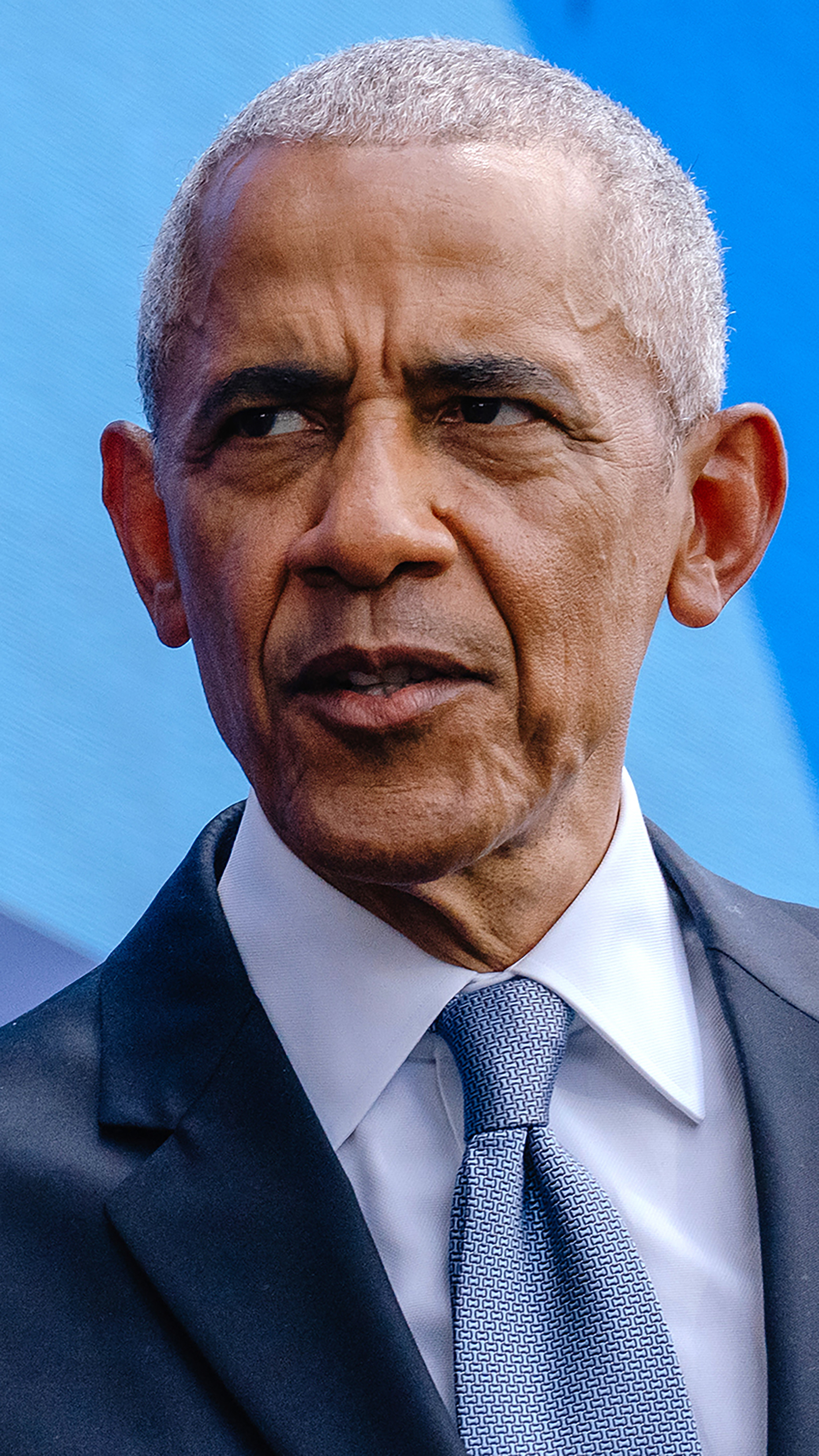 Obama urges Democrats to move AI oversight to the center of their agenda