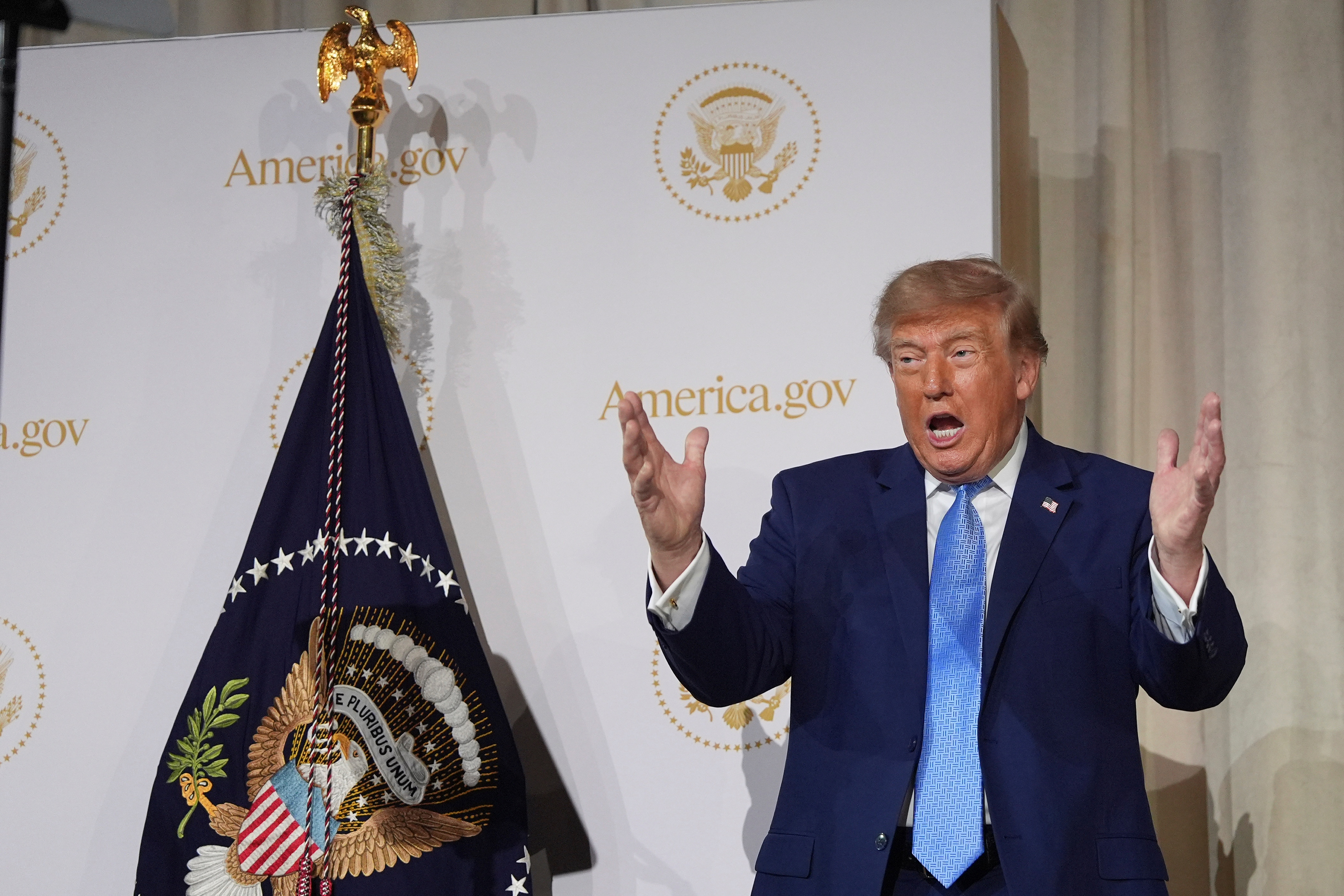 DOJ probe into Trump foes sees another prominent departure