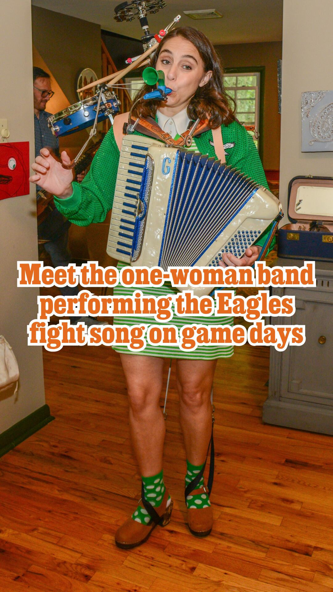 Meet the one-woman band performing the Eagles fight song on game days