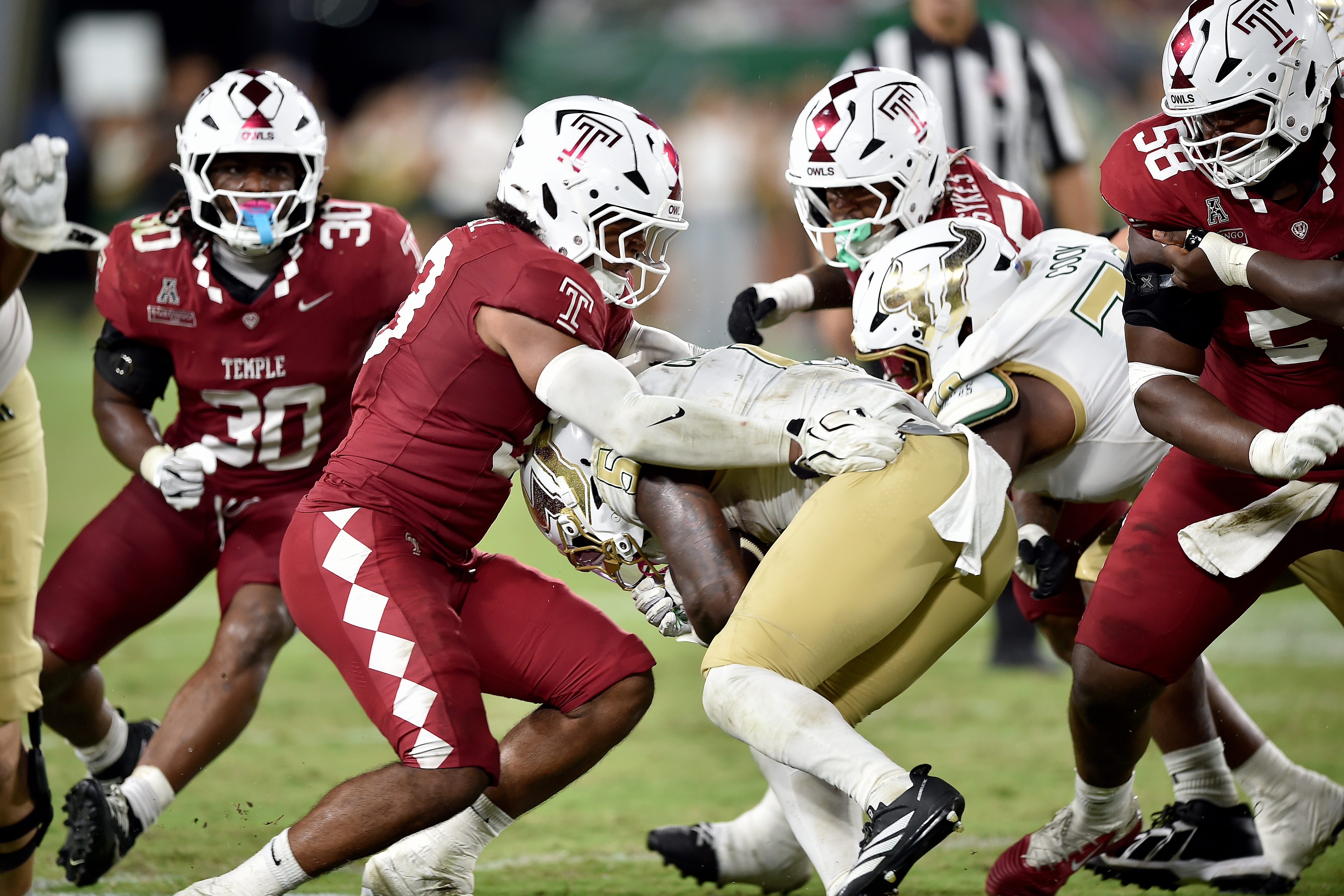 Temple's defense played a major part in keeping the Owls in competition with South Florida after the offense got off to a slow start.