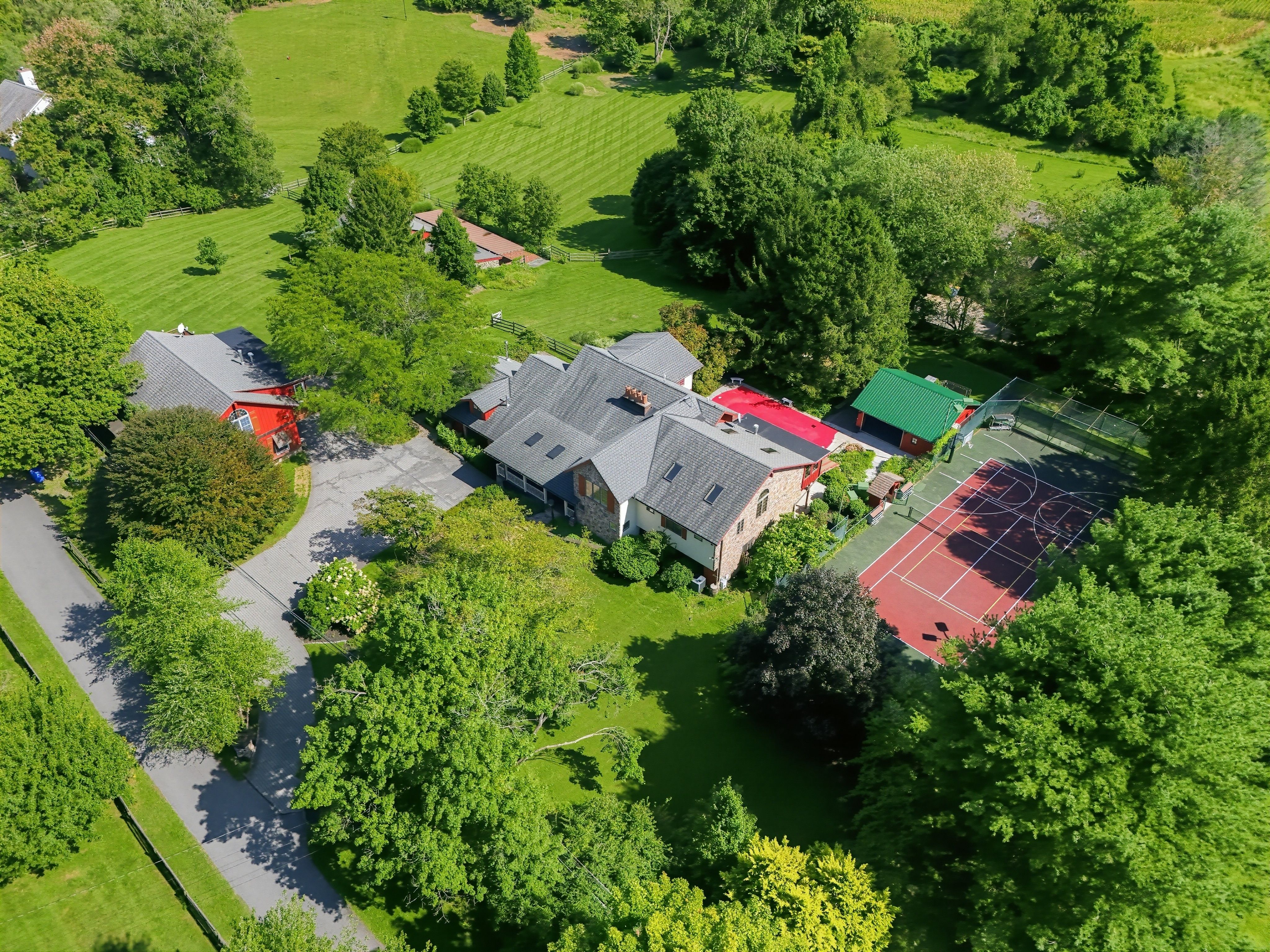 A Delaware County estate with a par-three golf hole and an entertaining space is on the market for $4M