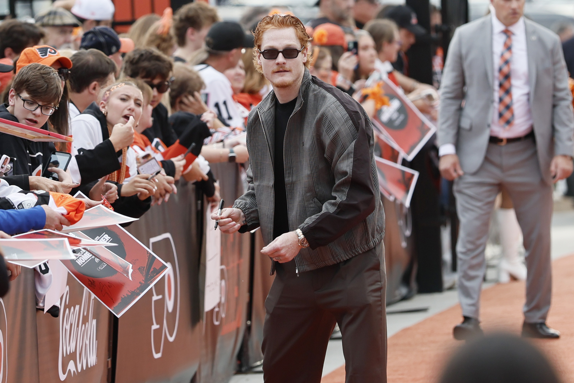 The orange carpet treatment, Charles Barkley’s hot take, and more from the Flyers’ fan fest