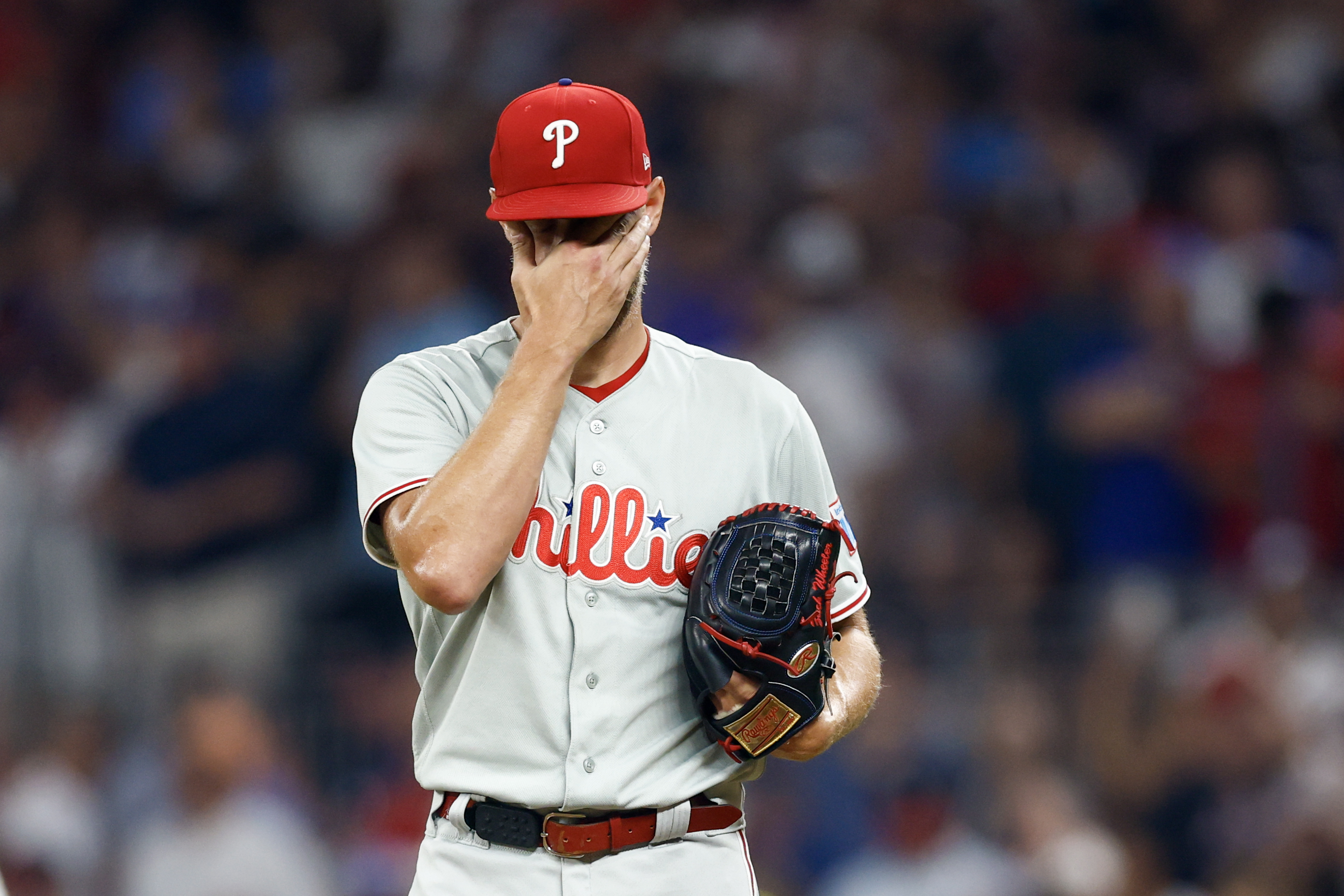 The Phillies run backward, a cheesesteak becomes a weapon, and Philly gets an even weirder robot | Weekly Report Card
